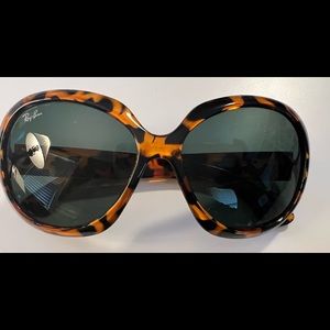 Ray•Ban Jackie Ohh II sunglasses